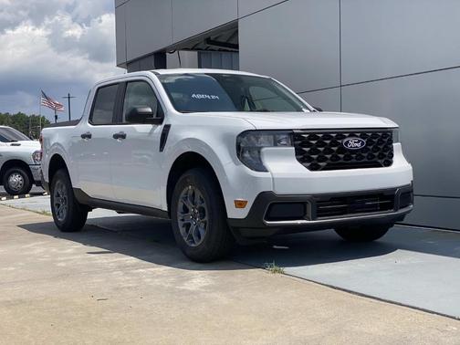 Oxford White 2026 Ford Maverick XLT