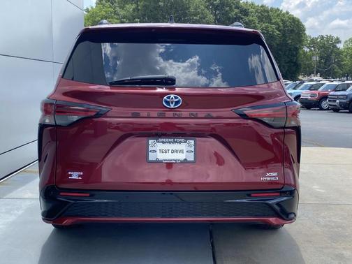 Red 2021 Toyota Sienna XSE 7 Passenger