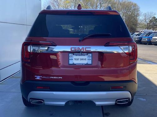 2021 GMC Acadia SLT