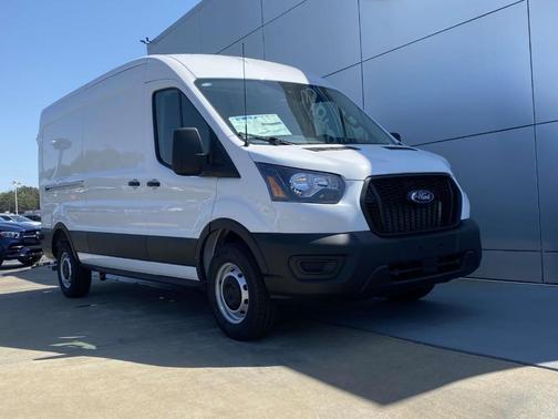 2025 Ford Transit-250 148 WB Medium Roof Cargo