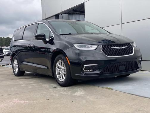 Black 2024 Chrysler Pacifica Touring-L