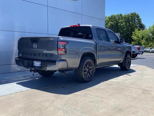 Gray 2023 Nissan Frontier SV