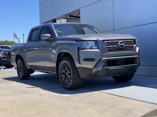 Gray 2023 Nissan Frontier SV