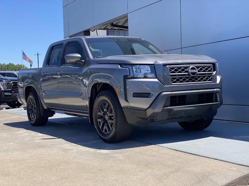 Gray 2023 Nissan Frontier SV