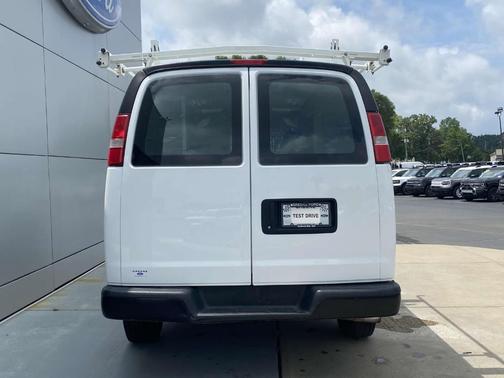 2017 GMC Savana 2500 Work Van