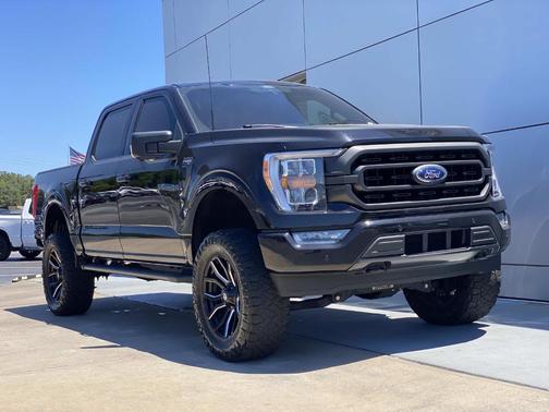 Black 2021 Ford F-150 XLT