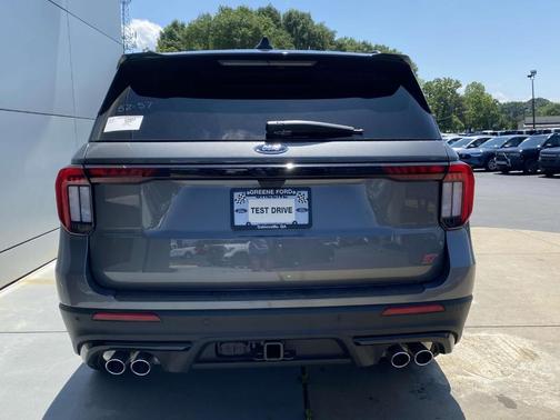 2025 Ford Explorer ST 4WD