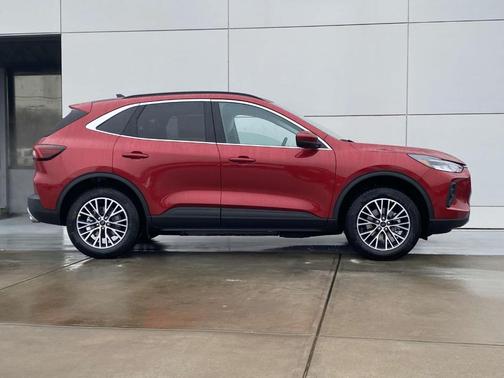 2025 Ford Escape PHEV