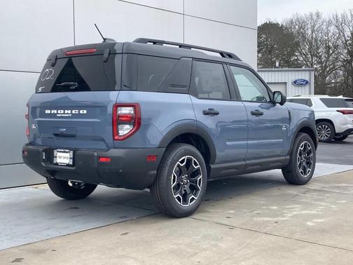 Gray 2026 Ford Bronco Sport Outer Banks
