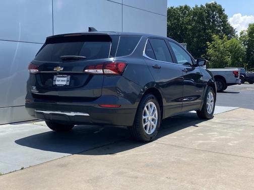Gray 2023 Chevrolet Equinox 2LT