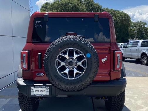 2025 Ford Bronco Badlands