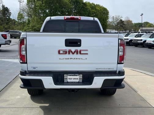 White 2022 GMC Canyon Denali