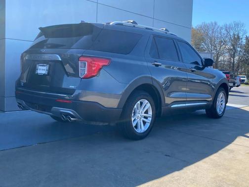 2020 Ford Explorer Platinum