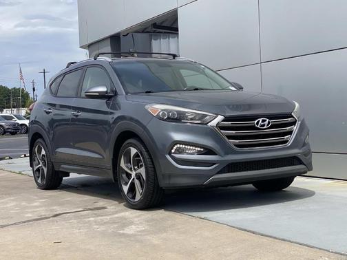 Coliseum Grey 2016 Hyundai TUCSON Limited