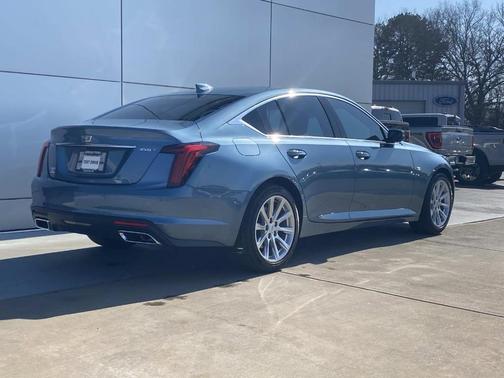 2024 Cadillac CT5 Luxury RWD