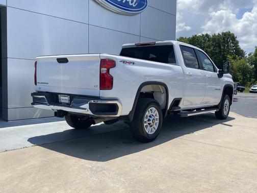 White 2025 Chevrolet Silverado 2500 LT