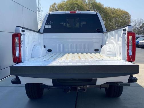 White 2026 Ford F-250 Super Duty