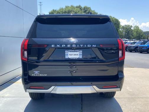 Black 2025 Ford Expedition Platinum