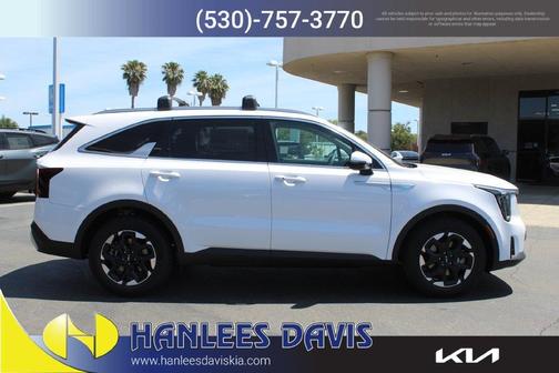 White 2026 Kia Sorento S