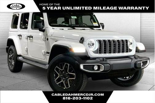 2025 Jeep Wrangler 4-Door Sahara 4x4