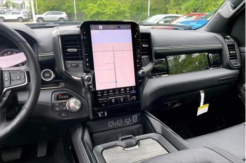2025 RAM 1500 Limited