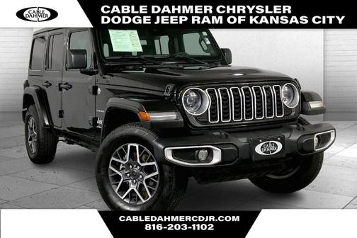 2024 Jeep Wrangler 4-Door Sahara 4x4