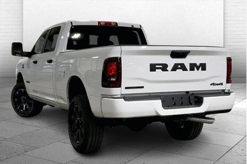 2025 RAM 2500 Big Horn Crew Cab 4x4 6'4' Box