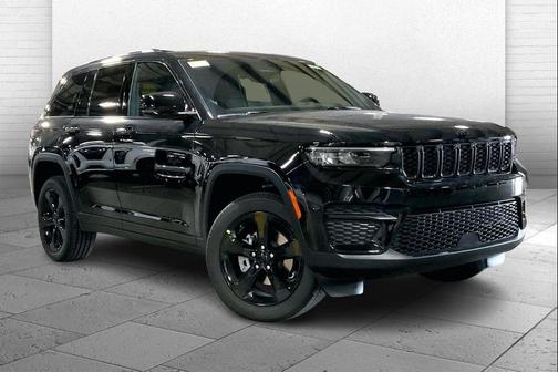 2025 Jeep Grand Cherokee Altitude