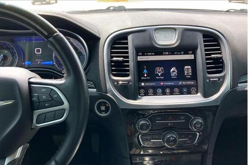 2017 Chrysler 300C Base