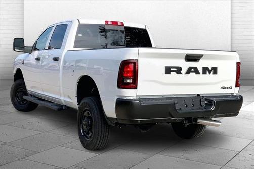 2025 RAM 2500 Tradesman Crew Cab 4x4 6'4' Box