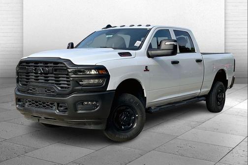 2025 RAM 2500 Tradesman Crew Cab 4x4 6'4' Box