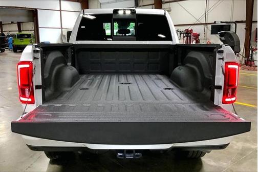 2025 RAM 2500 Laramie Crew Cab 4x4 6'4' Box