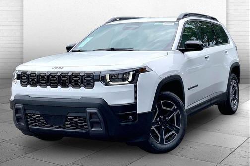 Bright White Clearcoat 2026 Jeep Cherokee Laredo 4x4