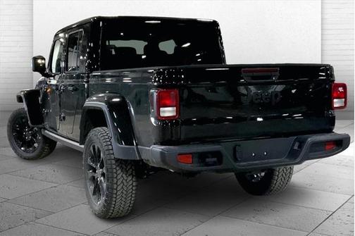 2025 Jeep Gladiator Nighthawk