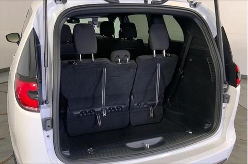 2023 Chrysler Pacifica Touring