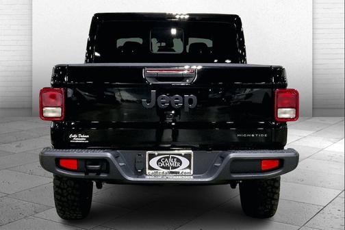 2025 Jeep Gladiator High Tide