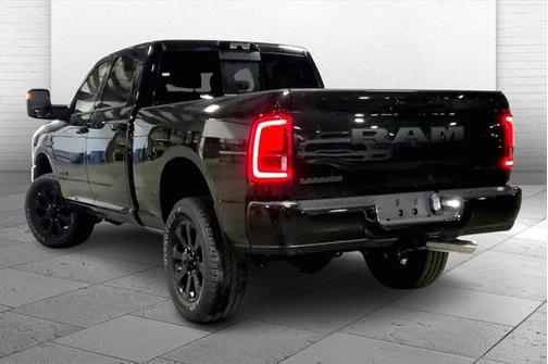 2025 RAM 2500 Laramie Crew Cab 4x4 6'4' Box