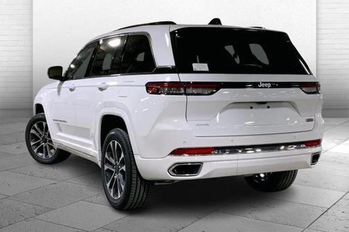2025 Jeep Grand Cherokee Overland