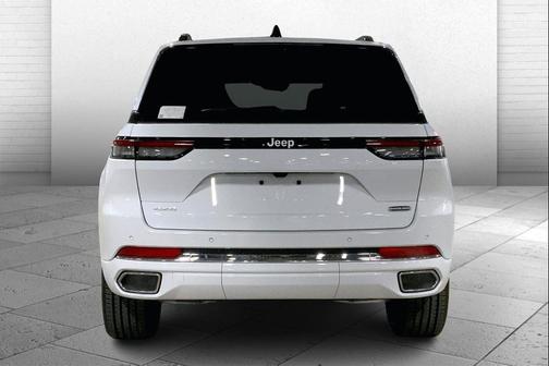 2025 Jeep Grand Cherokee Overland