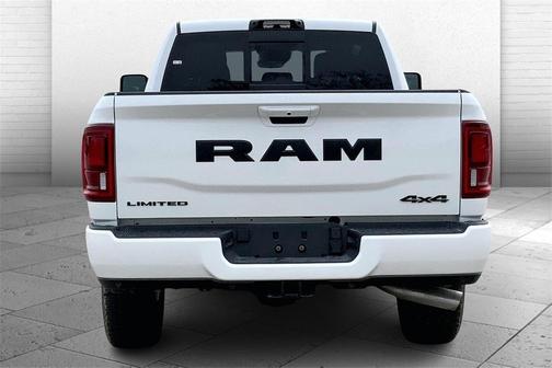 2025 RAM 2500 Limited Crew Cab 4x4 6'4' Box