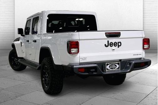 2025 Jeep Gladiator High Tide