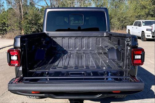 2025 Jeep Gladiator Mojave X