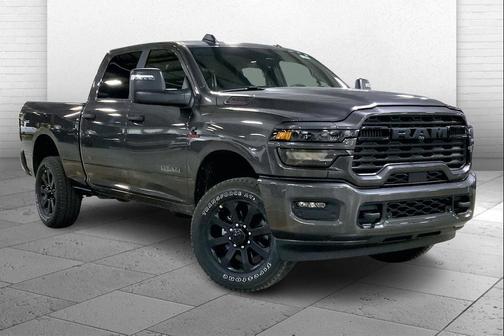 2025 RAM 2500 Big Horn Crew Cab 4x4 6'4' Box