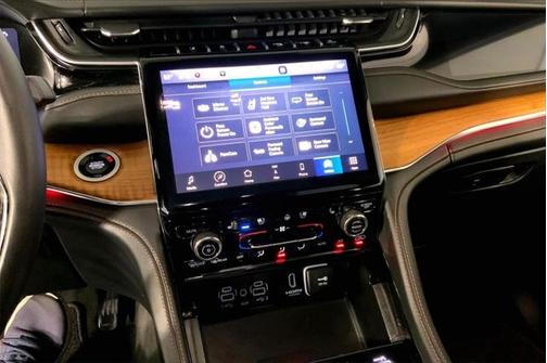 2023 Jeep Grand Cherokee L Summit Reserve