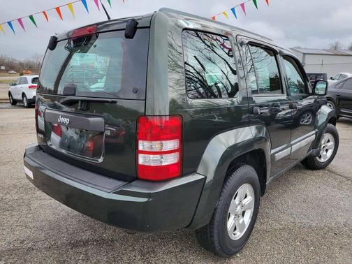 2011 Jeep Liberty Sport