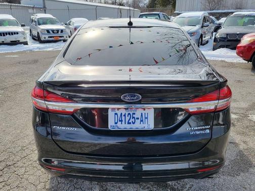 2018 Ford Fusion Hybrid Titanium