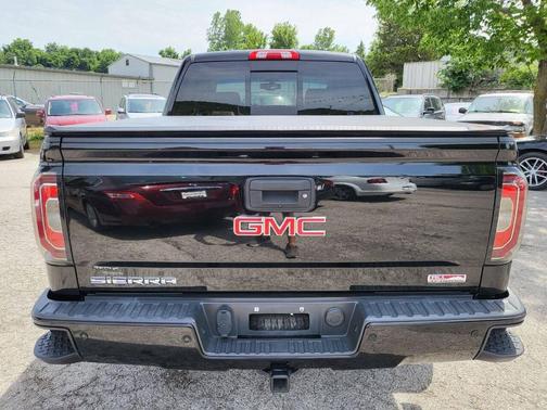 Black 2017 GMC Sierra 1500 SLT