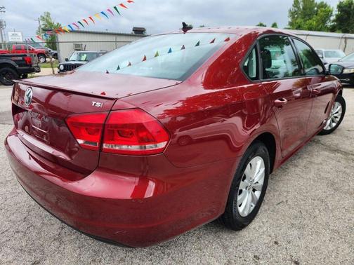 2015 Volkswagen Passat 1.8T S