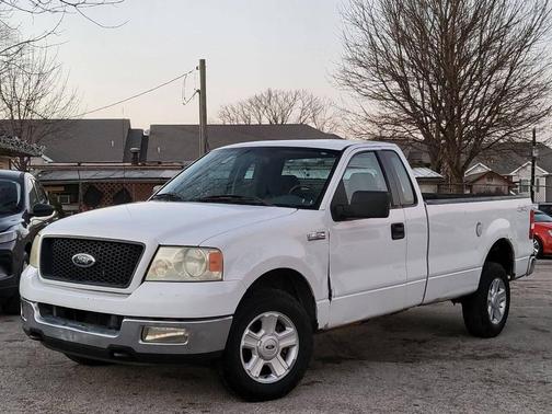 2004 Ford F-150 XLT