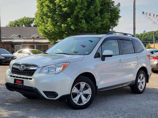 Satin White Pearl 2015 Subaru Forester 2.5i Premium